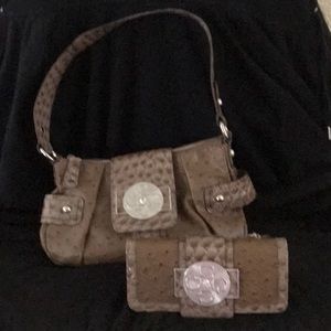 Guess leather walllet and shoulder purse